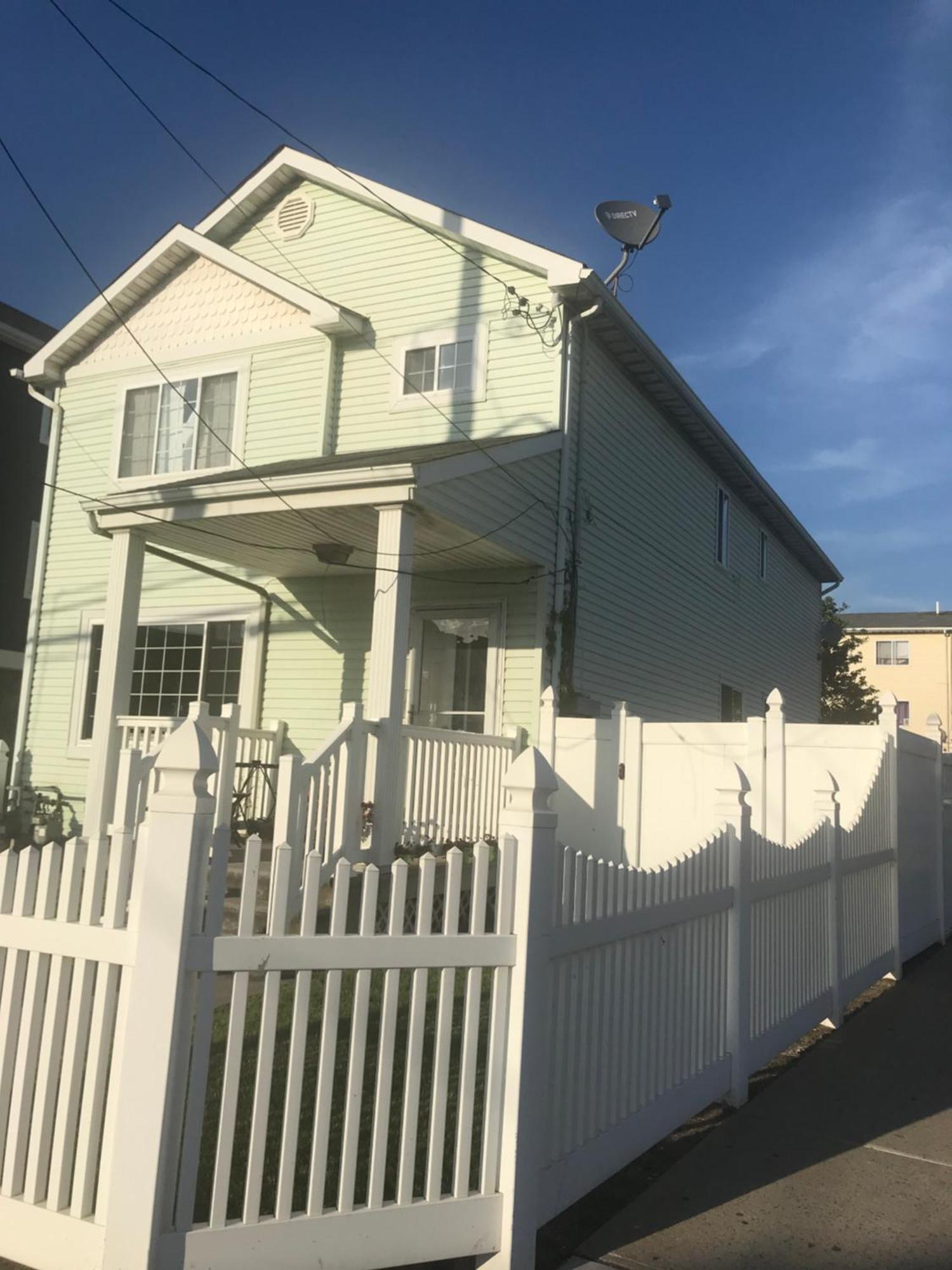 House 2car Parking Subway Jfk Usb * New York